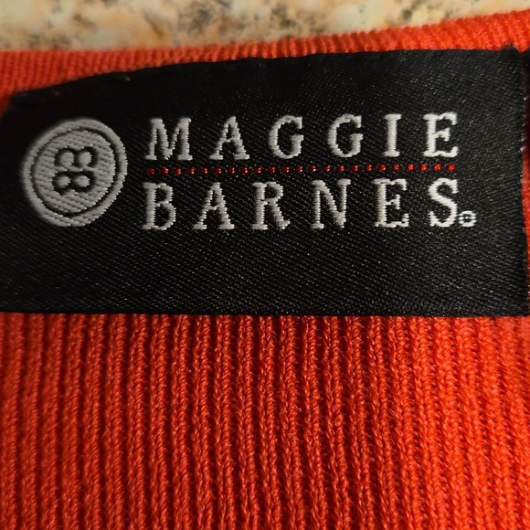 Maggie Barnes Top Stretchy Ribbed Fabric w/ Cut out Women size 2X - Picture 6 of 8